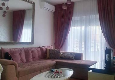 Budvada denize 8 dakika mesafede satılık 42 m2 daire