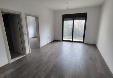 Yatırımcıdan Ulcinjde 48 m2lik yeni modern daire