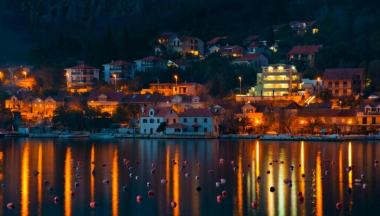 Kotor Körfezinde 7 dairelik nefes kesen deniz manzaralı mini otel sizi bekliyor