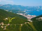 budva tepesinin üzerinde 2000 m2 Panoramik deniz manzaralı arsa