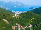 budva tepesinin üzerinde 2000 m2 Panoramik deniz manzaralı arsa