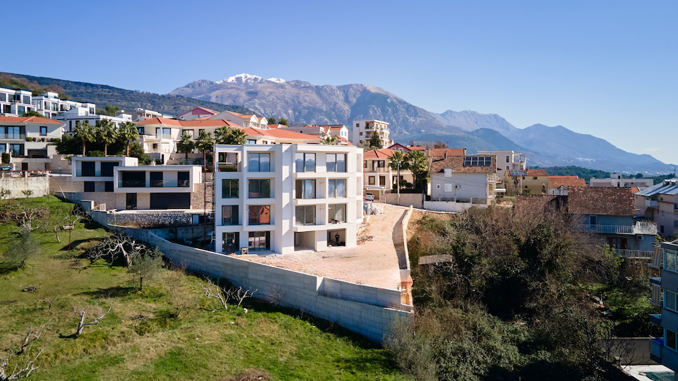 Tivatta satılık deniz manzaralı lüks stüdyo daire